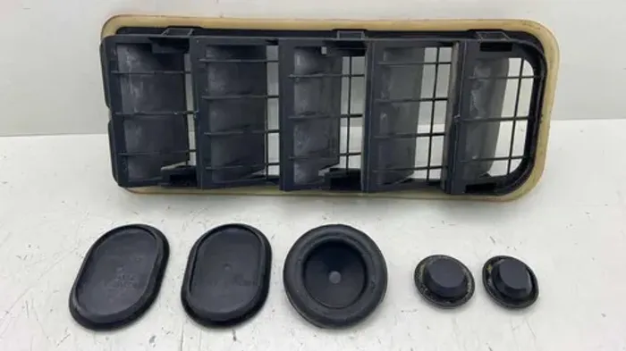 Kit Difusor Ar Carroceria Traseiro Direito Volvo V40 2013