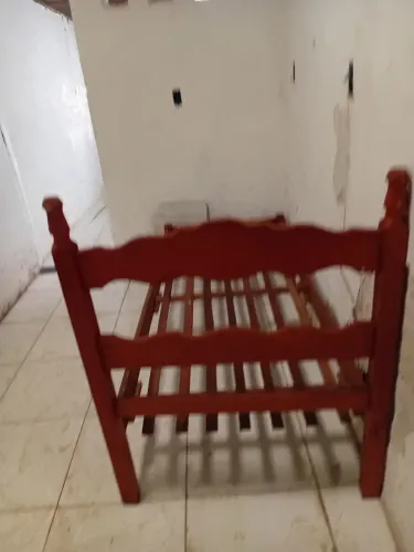 Cama solteiro madeira 