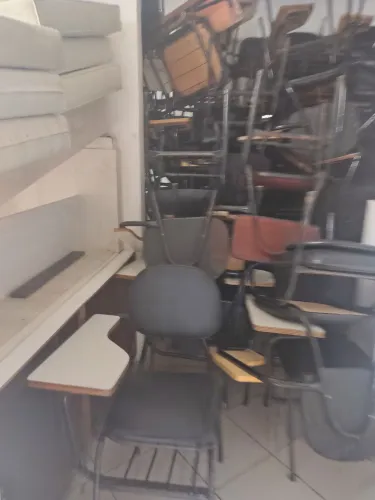 Cadeiras de escola 