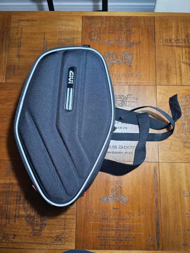 Par Alforge Lateral Givi EA101B 30 Litros Universal