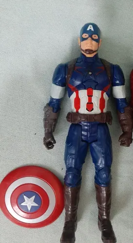 Boneco do Capitão América