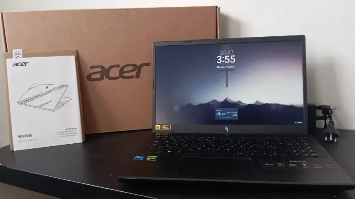 NOTEBOOK GAMER ACER NITRO V15 - RTX 4050 6GB + i5 13ª GEN + 16GB RAM DDR5 + SSD 512GB NVMe
