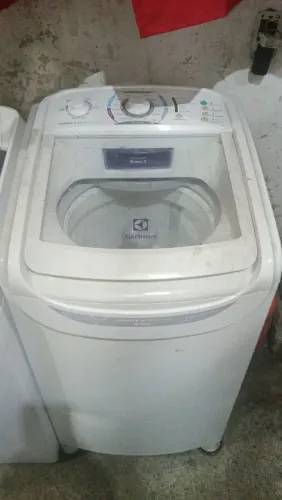 Vendo maquina de lavar eletrolux 8 kilo 110v