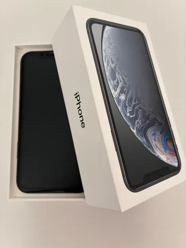 iPhone XR 128GB preto intacto 