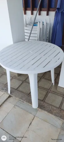 Conjunto de cadeiras para área externa