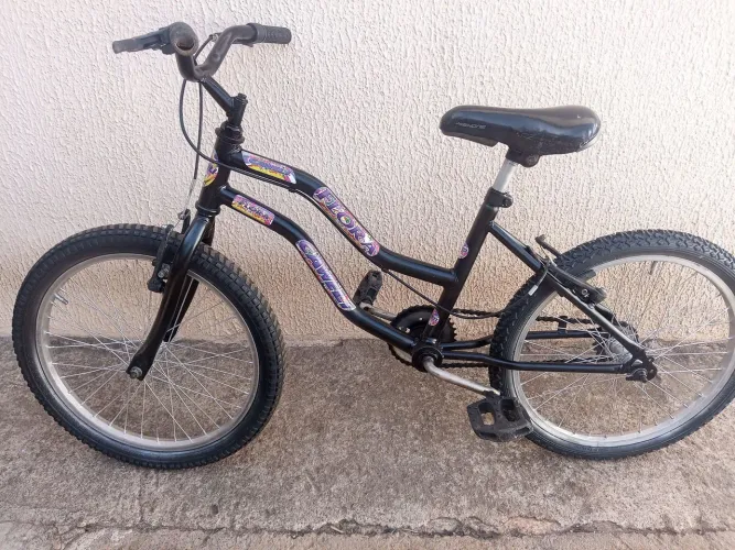 Bicicleta aro 20 feminina toda arrumada só