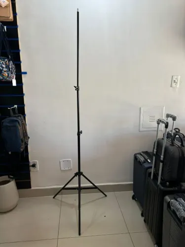 Tripé Altura Máxima 2m