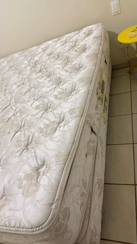 Cama box Queen