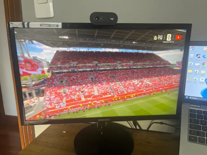 Monitor Samsung 22" FHD, HDMI, VGA, Preto, Série CF350