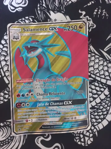 200 cartas pokemon com treinador + *2* gigantes