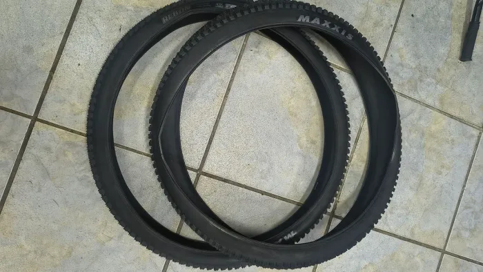 Pneus maxxis mtb 29x2.40 zero km tubless