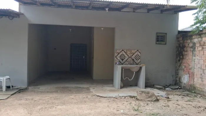 Aluga-se apartamento no Raiar do sol