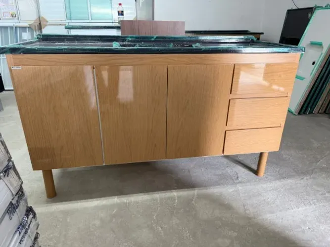 Gabinete de cozinha 150cm