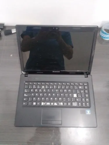 Notebook Lenovo g475 não liga pra peças ou Arrumar