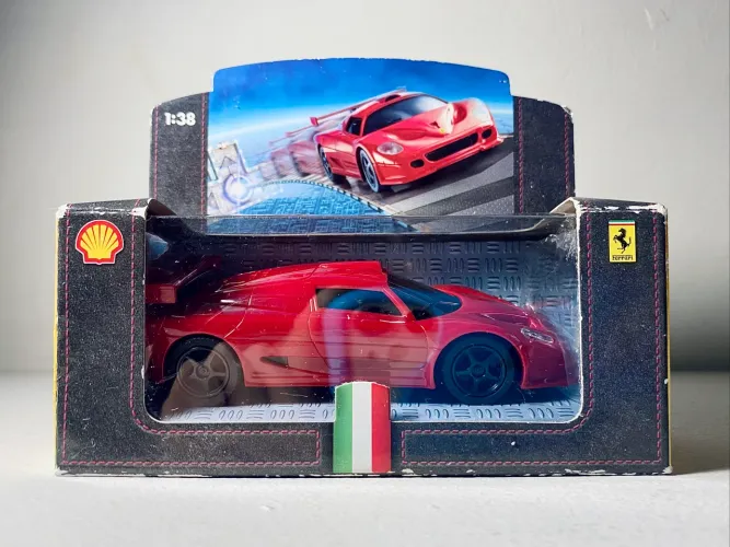 Miniatura Hot Wheels Ferrari F50 GT - Exclusiva do Posto Shell | 1:38
