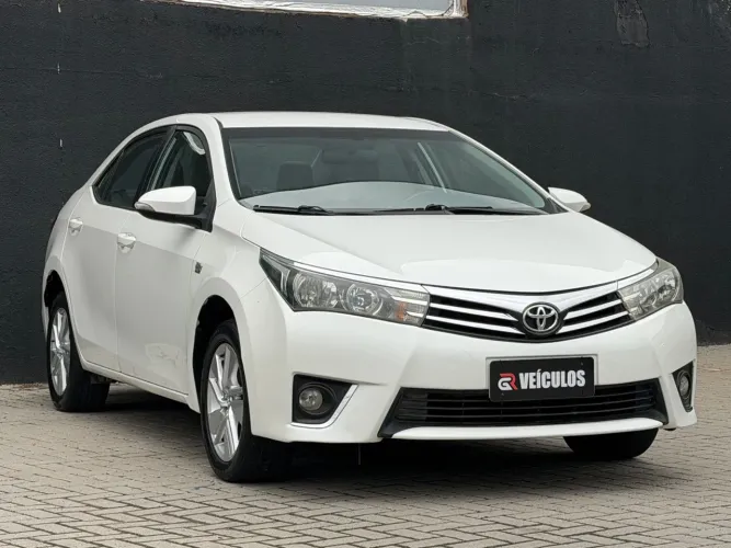Toyota Corolla GLI 1.8 Flex 16V Aut. 2016