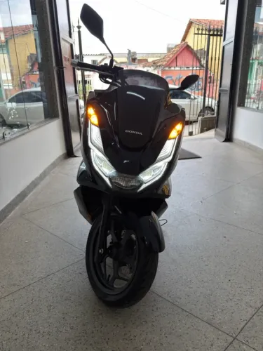 HONDA PCX DLX 160 ABS - ANO 2025 (A Mais Completa da Categoria!)