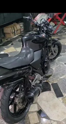 Cb 500 (2003) Moto muito nova.