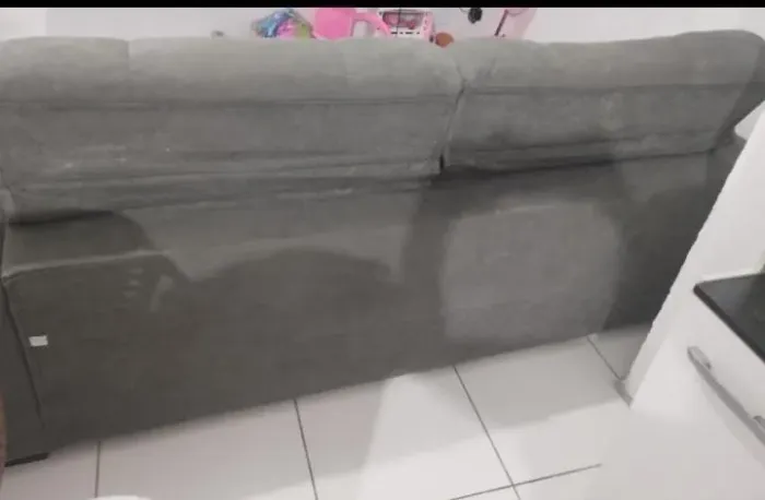 Vendo sofá bem conservado 