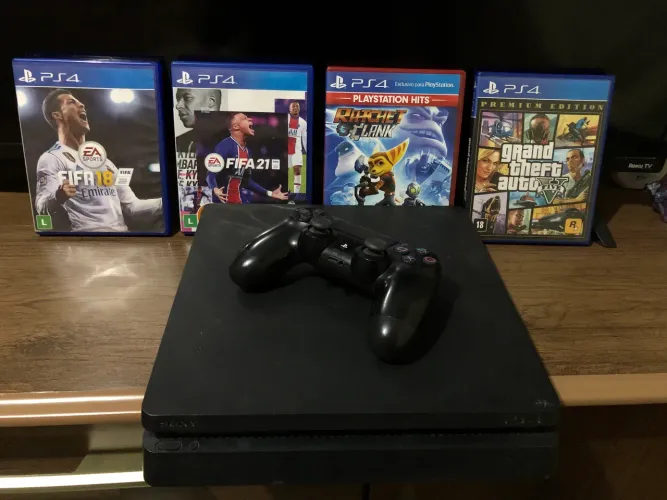 PlayStation 4