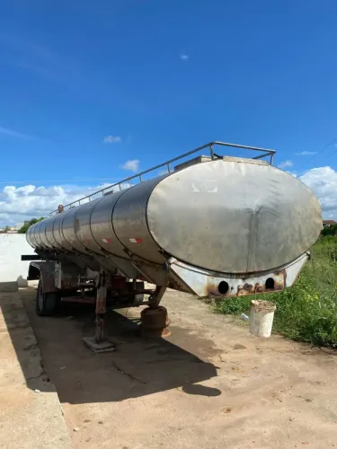 TANQUES RODOVIÁRIOS PARA TRANSPORTE DE LEITE