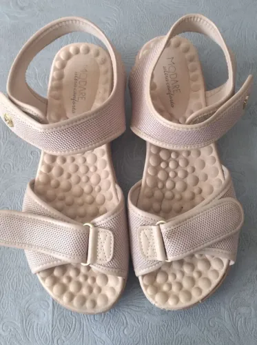 Sapato feminino.