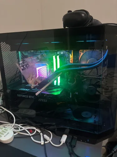 PC GAMER i7 14th KF + 5060 ti 16gb 