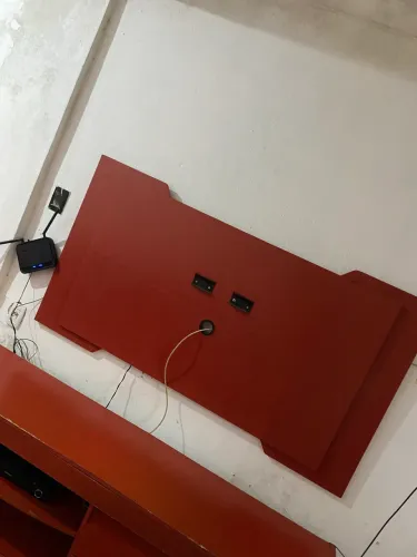 Painel vermelho