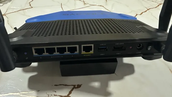 Roteador & Access Point Linksys WRT 3200 ACM