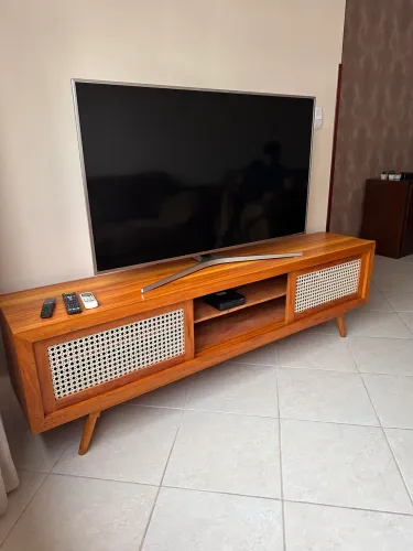 TV LED 4K UHD de 55 polegadas, Série 6, linha MU6400