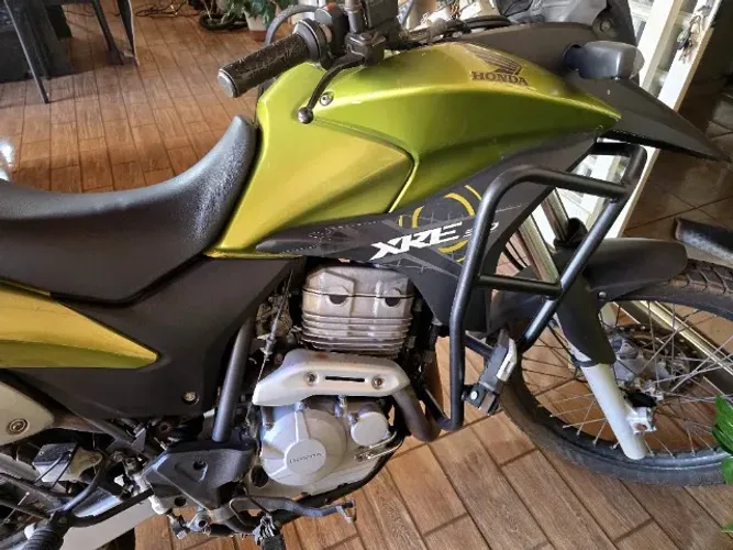 Moto XRE300 Ano 2012