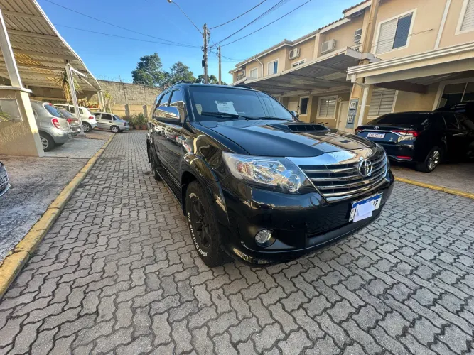Toyota Hilux SW4 SRV D4-d 4X4 3.0 TDI Dies. AUT 2007