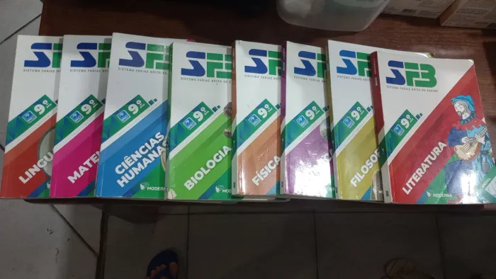 Livros Sistema Farias Brito 9 ano