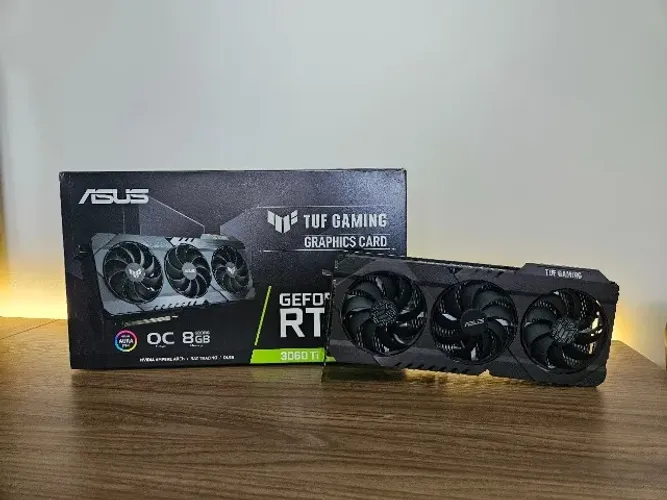 Placa de vídeo RTX 3060 Ti ASUS TUF 8GB c/ LED RGB - Usada em Perfeito Estado!