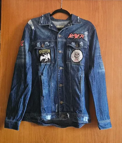 Jaqueta Jeans Rock NUNCA USADA