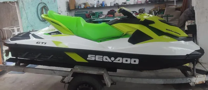 VENDO JET SKI SEA DOO GTI 130
