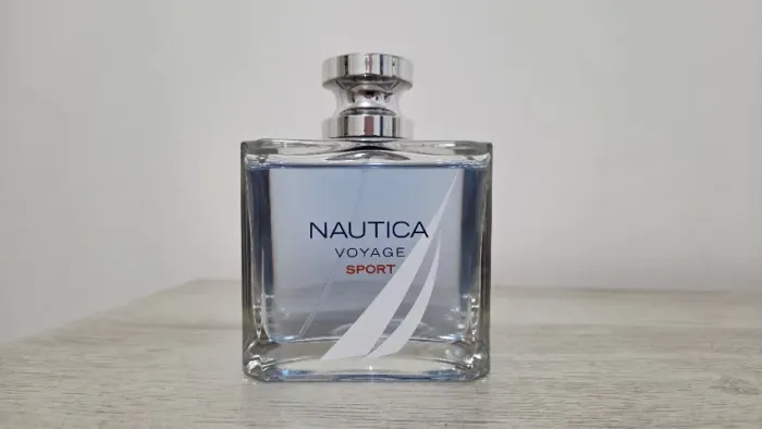 Nautica Voyage Sport - Sem Caixa, Usado Apenas 1 Borrifada