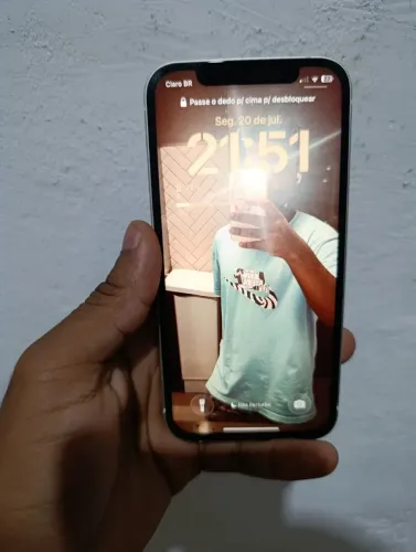 Vendo iPhone 12 128gb ou troco por outro iPhone dependendo do iPhone dou volta