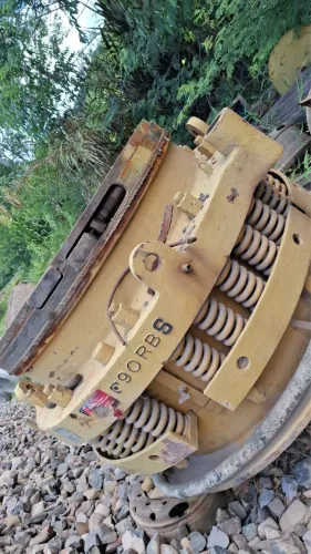 Britador cônico FAÇO 90 RBS