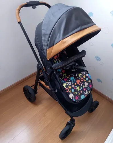 Carrinho de Bebe com moises Galzerano