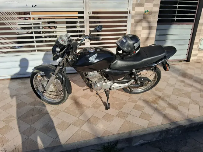 Titan 150