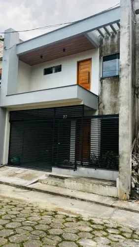 Casa de Alto Padrão à Venda em Nazaré Próxima à Basílica Santuário