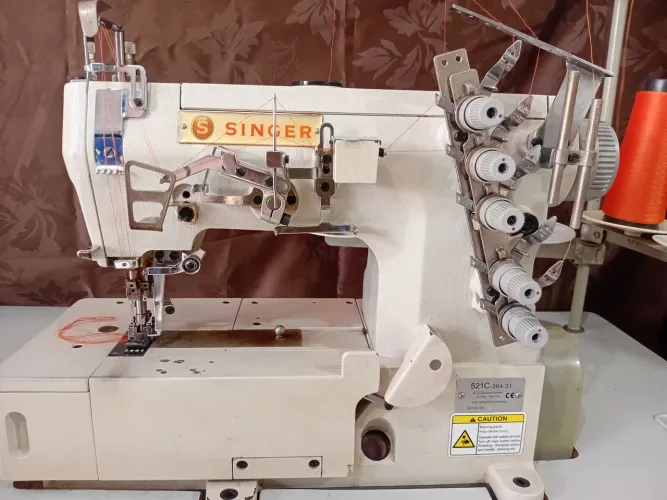 Vendo 3 Maquinas industriais de costura