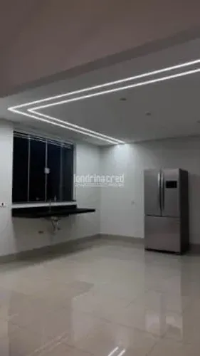 Casa de Condomínio em condomínio à Venda em Primeiro de Maio - PR