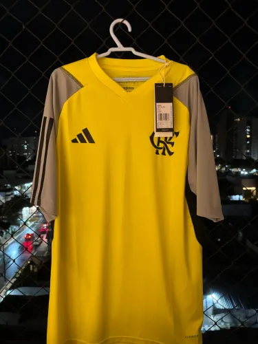 CAMISA DE TREINO ADIDAS FLAMENGO 23/24