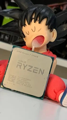RYZEN 7 2700X
