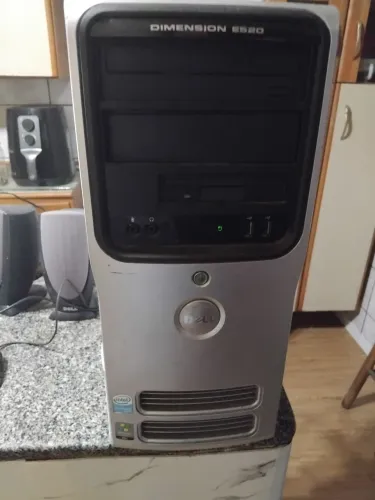 Raridade Dell Dimension E520 - 4 Gb de ram chega a 8 placa de vídeo nvidia - wifi - hd 500
