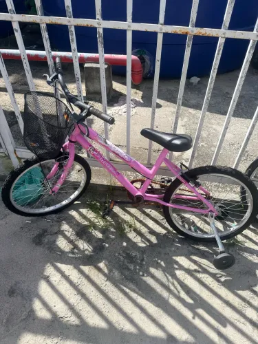 Bicicleta semi nova