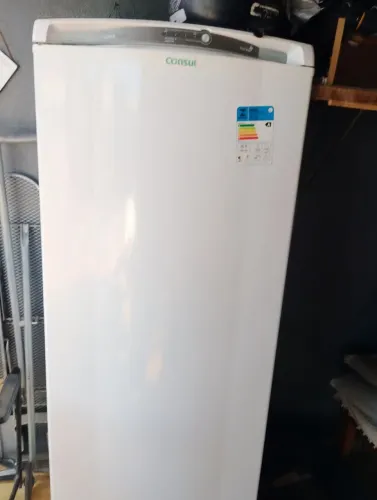 Vendo geladeira