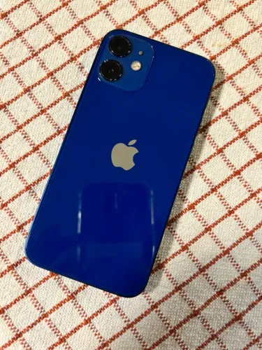 iPhone 12 mini usado